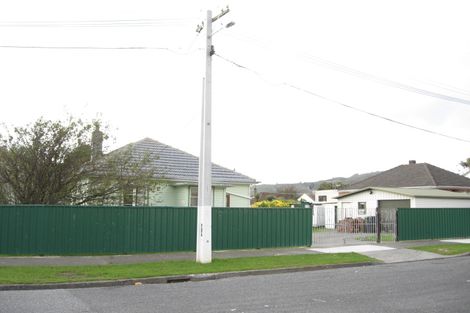 Photo of property in 1 Grierson Street, Naenae, Lower Hutt, 5011