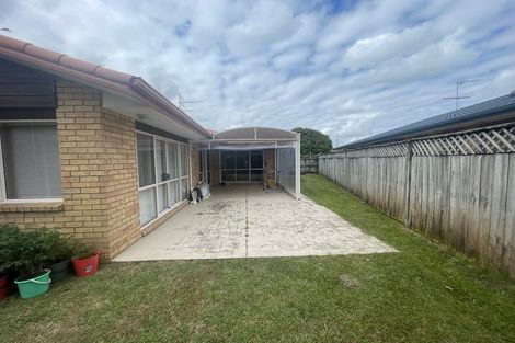 Photo of property in 11 Millington Place, Huntington Park, Auckland, 2013