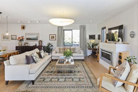 Photo of property in 28 Holmwood Road, Merivale, Christchurch, 8014