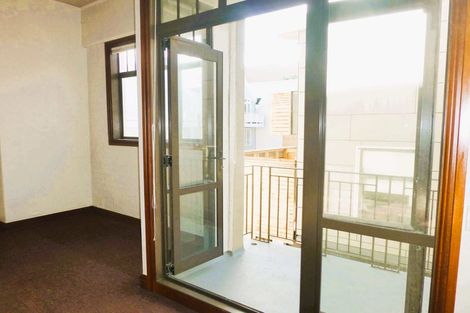 Photo of property in Pirie Street Townhouses, 28/35 Pirie Street, Mount Victoria, Wellington, 6011
