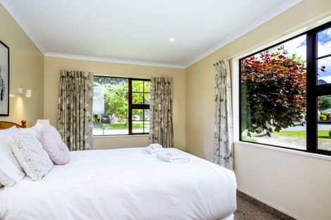Photo of property in 37 Devon Street, Arrowtown, 9302