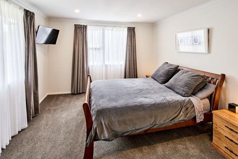 Photo of property in 39 Cleary Street, Waterloo, Lower Hutt, 5011