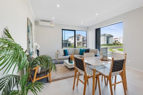Photo of property in 6 Kuparu Lane, Red Beach, 0932