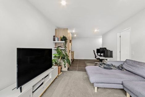 Photo of property in Pinnacle Apartments, W907/160 Victoria Street, Te Aro, Wellington, 6011