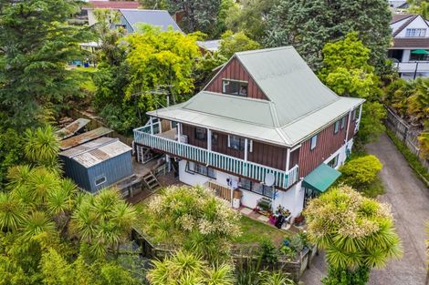 Photo of property in 82d Verbena Road, Birkdale, Auckland, 0626