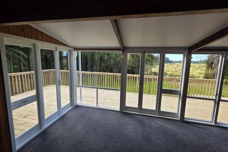 Photo of property in 34 Lowtherhurst Road, Massey, Auckland, 0614