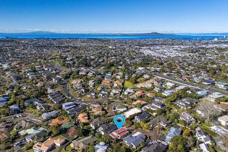 Photo of property in 29 Tenbless Court, Unsworth Heights, Auckland, 0632