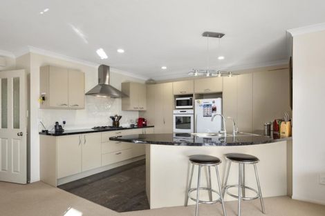 Photo of property in 6 Condor Drive, Pyes Pa, Tauranga, 3112