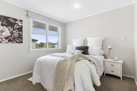 Photo of property in 1/3 Kennedy Avenue, Forrest Hill, Auckland, 0620