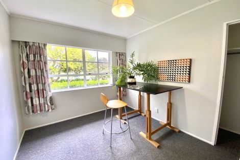 Photo of property in 14 Papawai Road, Greytown, 5712