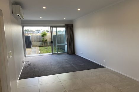 Photo of property in 36 Owen Chapman Drive, Red Beach, 0932
