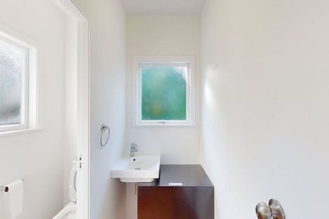 Photo of property in 34 Rama Crescent, Khandallah, Wellington, 6035