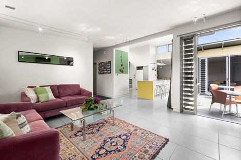 Photo of property in 35 Church Road, Taradale, Napier, 4112