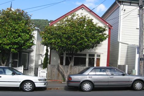 Photo of property in 65 Brougham Street, Mount Victoria, Wellington, 6011