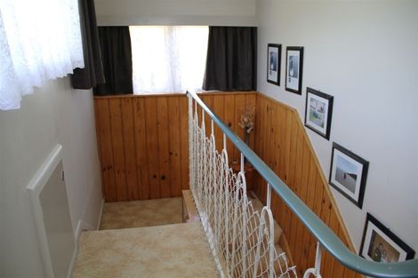 Photo of property in 33 Main Road, Tuatapere, 9620