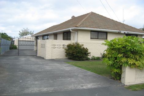 Photo of property in 182 Marshland Road, Shirley, Christchurch, 8061