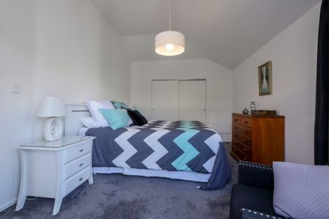 Photo of property in 2 Kings Avenue, South Dunedin, Dunedin, 9012