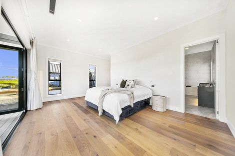 Photo of property in 21 Aileron Rise, Dairy Flat, Albany, 0794