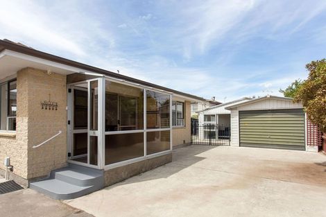 Photo of property in 3/155 Bowhill Road, New Brighton, Christchurch, 8083