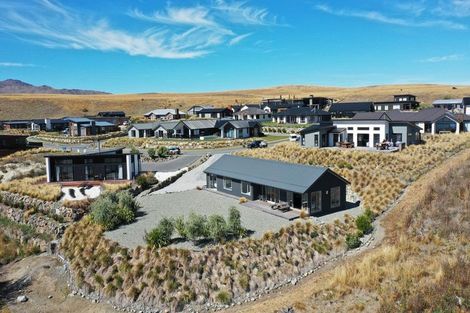 Photo of property in 22 Mistake Drive, Lake Tekapo, 7999