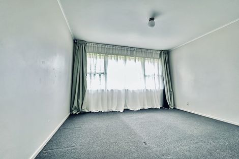 Photo of property in 2 Holden Place, Manukau, Auckland, 2025