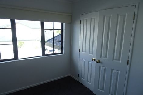Photo of property in 1 Norwood Place, Johnsonville, Wellington, 6037