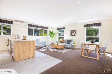 Photo of property in 43 Burma Road, Khandallah, Wellington, 6035