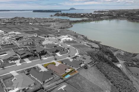 Photo of property in 8 Oyster Place, Omokoroa, 3114