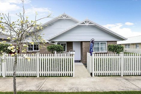 Photo of property in 23 Queens Park Crescent, Frankton, Hamilton, 3204