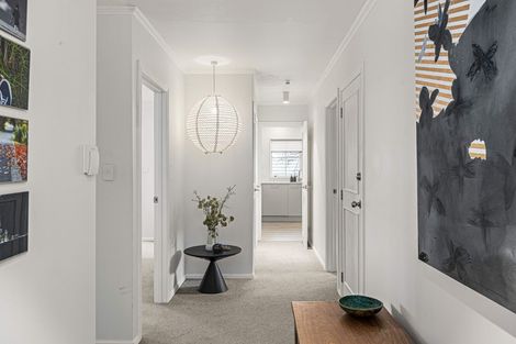 Photo of property in 1/19 Danbury Drive, Torbay, Auckland, 0630