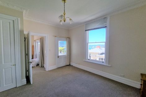 Photo of property in 253 The Terrace, Te Aro, Wellington, 6011