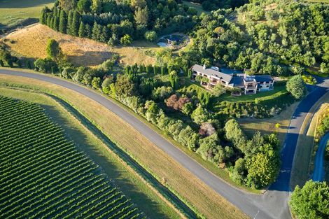 Photo of property in Beckenridge Lodge, 1 Breckenridge Lane, Puketapu, Napier, 4183