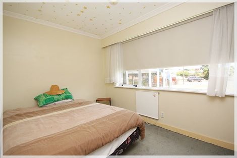 Photo of property in 7 Harlech Street, Levin, 5510