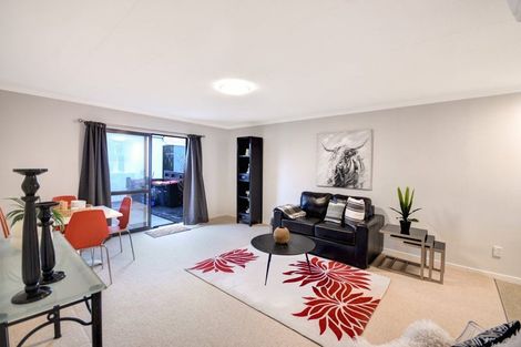 Photo of property in 123d Macandrew Road, South Dunedin, Dunedin, 9012