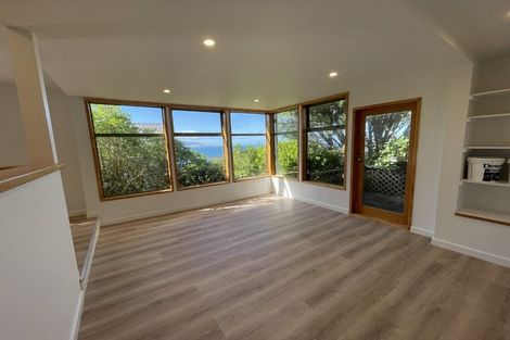 Photo of property in 19 Oku Street, Island Bay, Wellington, 6023