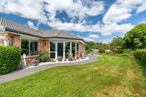 Photo of property in 21 Parker Road, Huntly, 3771