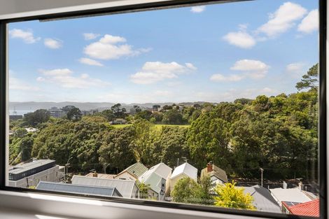 Photo of property in 6/24 Patanga Crescent, Thorndon, Wellington, 6011