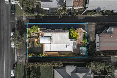 Photo of property in 5 Balmain Road, Birkenhead, Auckland, 0626