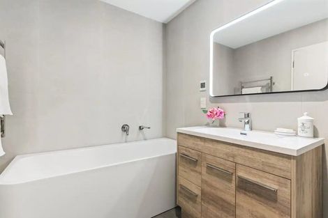 Photo of property in 5 Lark Lane, Whitford, 2571