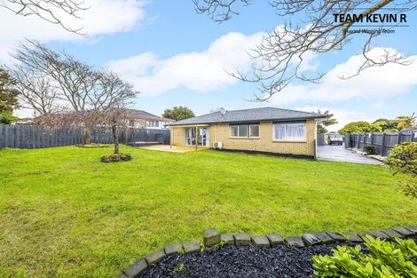 Photo of property in 5 Reyland Close, Weymouth, Auckland, 2103