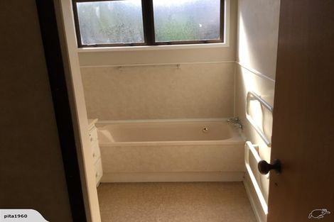 Photo of property in 70 Eugenia Rise, Totara Heights, Auckland, 2105