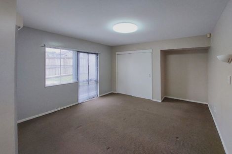 Photo of property in 2/163 Whitford Road, Somerville, Auckland, 2014