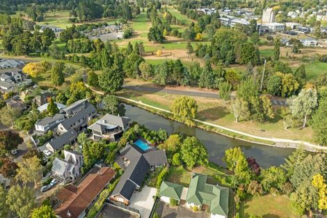 Photo of property in 33 Montgomery Terrace, Hokowhitu, Palmerston North, 4410