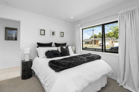 Photo of property in 54a Williams Street, Cambridge, 3434