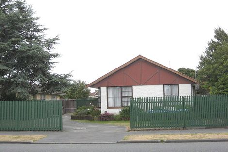 Photo of property in 138 Queenspark Drive, Parklands, Christchurch, 8083