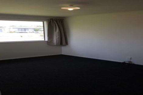 Photo of property in 2 Lina Place, Waiuku, 2123