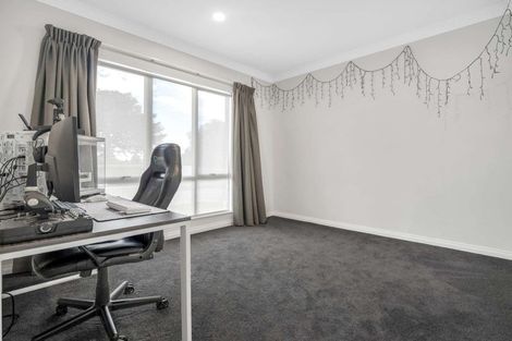 Photo of property in 39 Caversham Drive, Rototuna, Hamilton, 3210