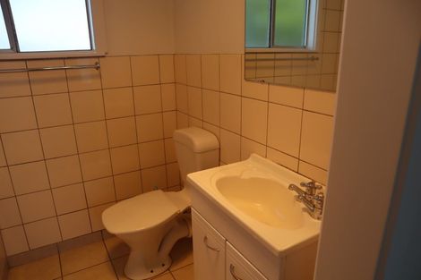 Photo of property in 2/21 Olliviers Road, Phillipstown, Christchurch, 8011