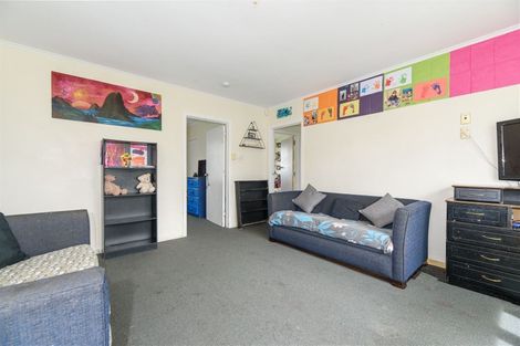 Photo of property in 12 Igloo Place, Red Hill, Papakura, 2110