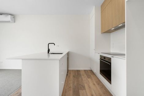 Photo of property in 70 Tahuhu Road, Mount Wellington, Auckland, 1062